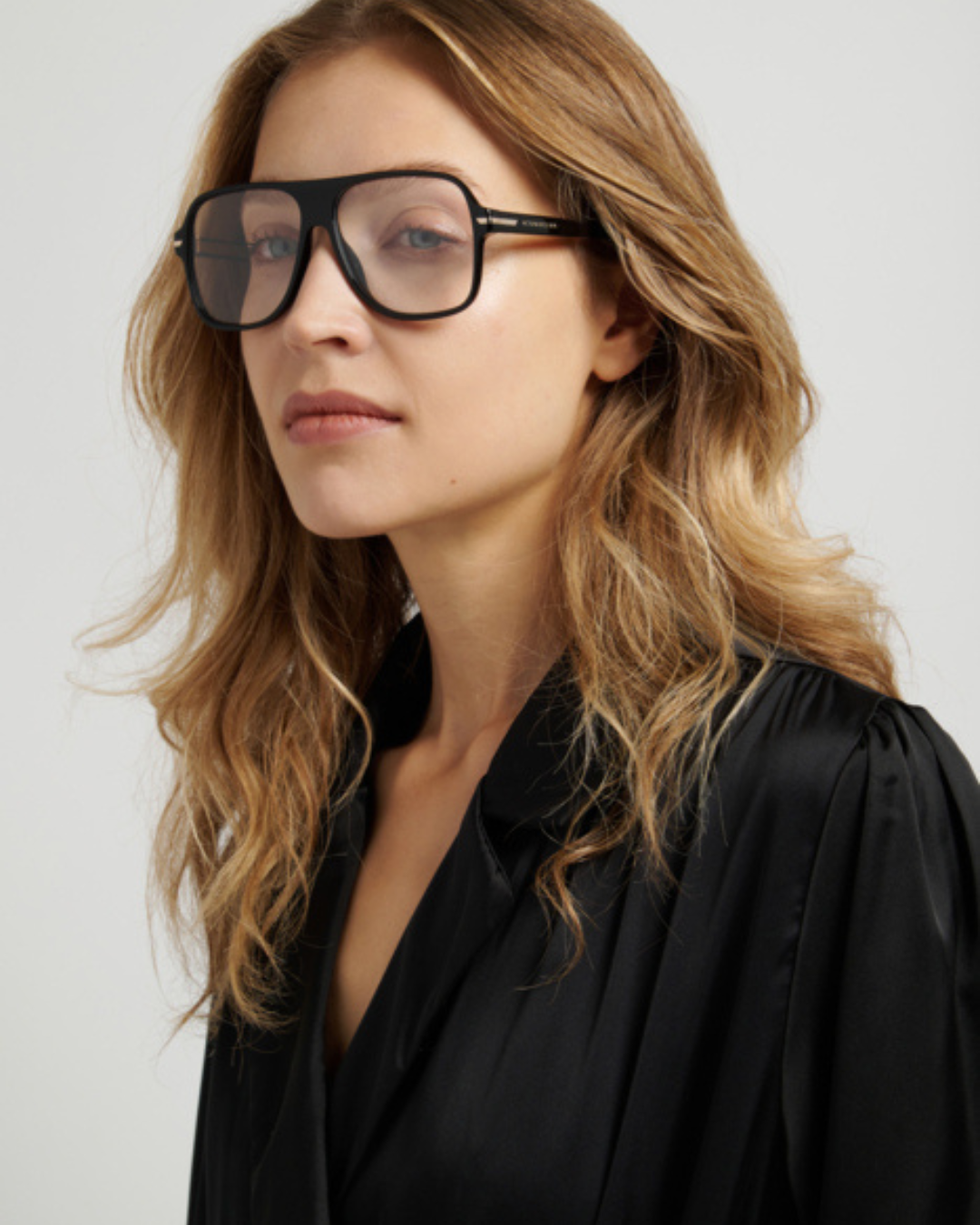 VICTORIA BECKHAM VB 1011 (807-BLACK)