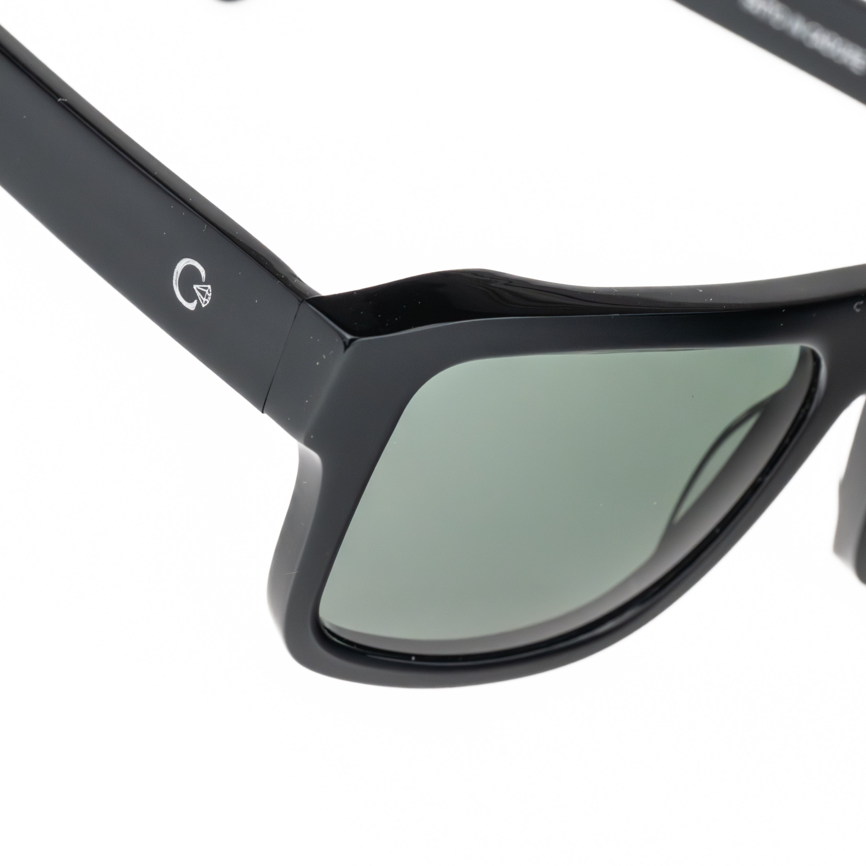 CELESTE EYEWEAR -TONY (001-BLACK)