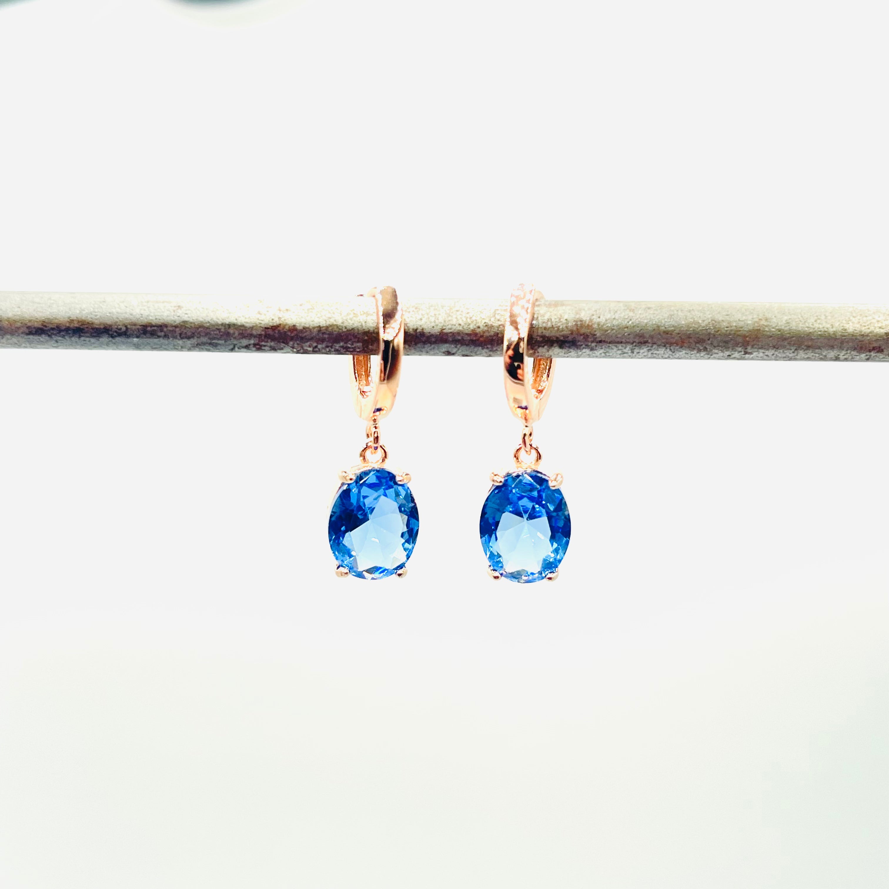 ORECCHINI SCATTINI BLU