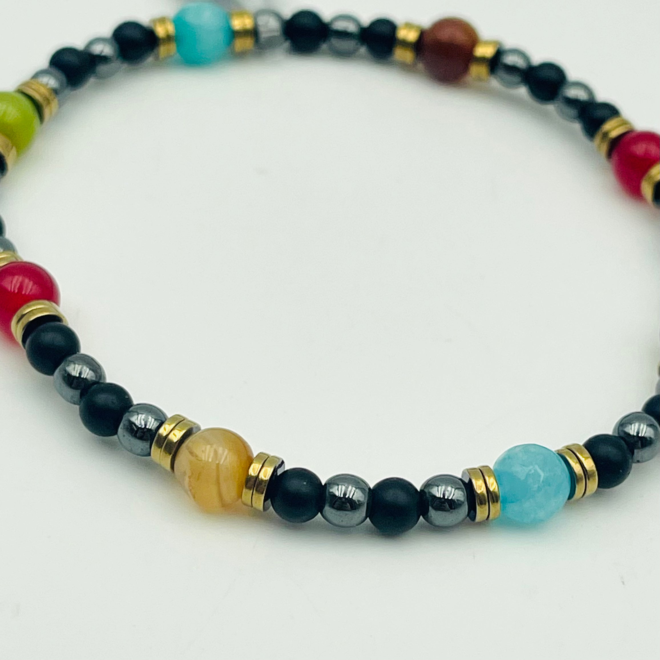 BRACCIALE NERO E PALLINE COLORATE 748