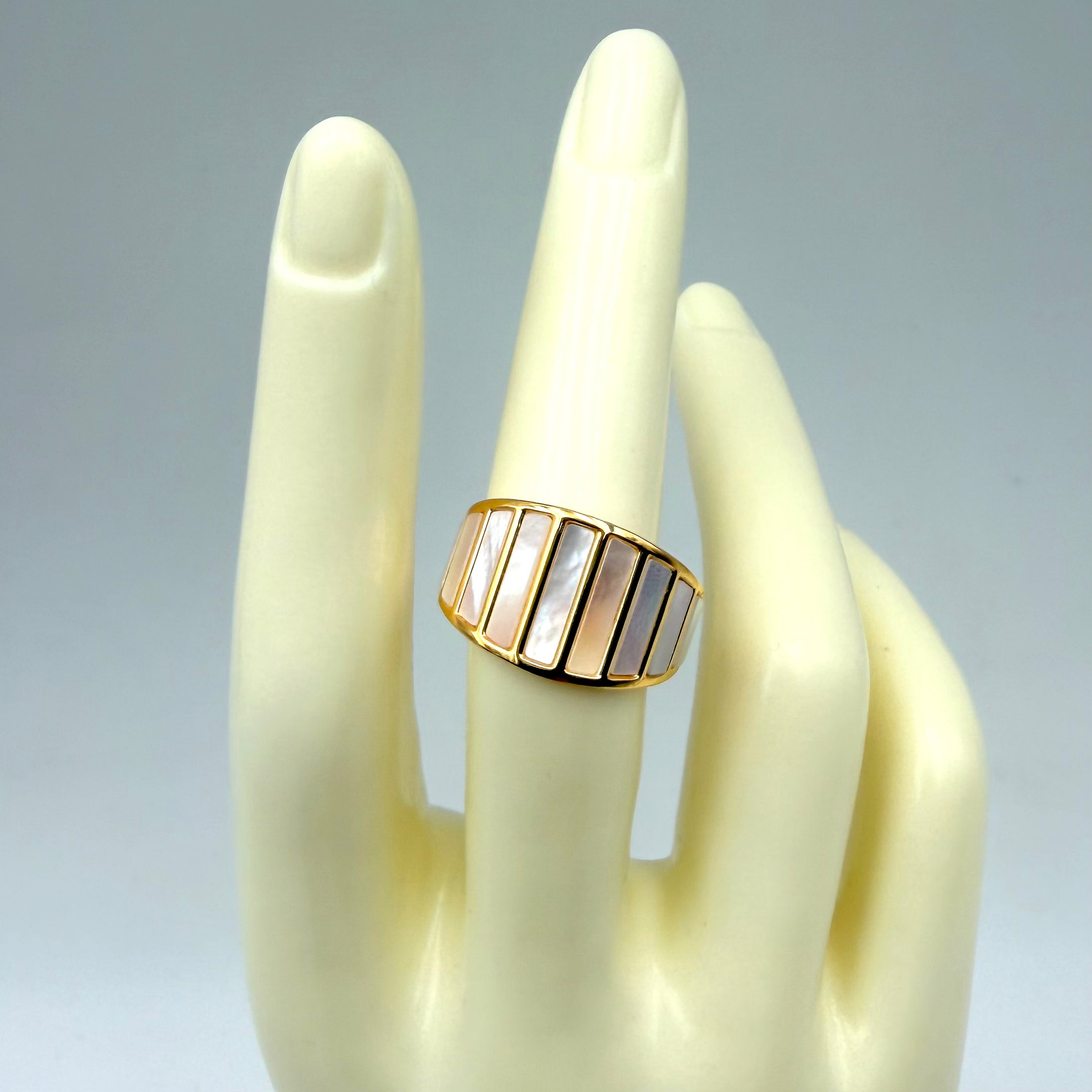 ANELLO MADREPERLA FASCIA 109HB