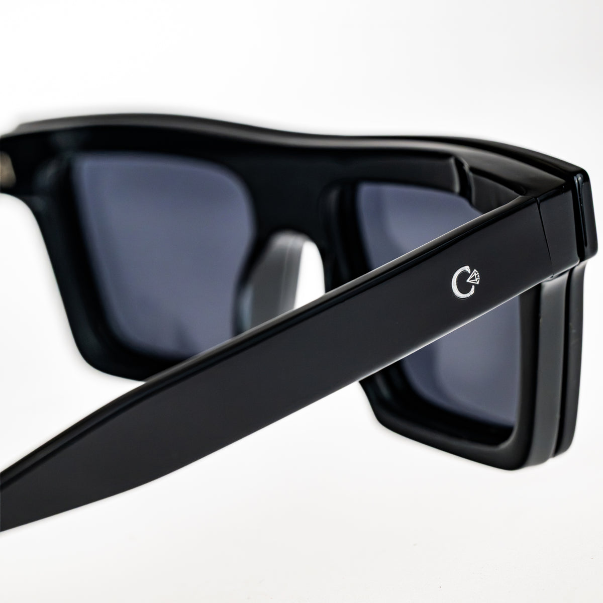 CELESTE EYEWEAR -CARMELA CLIP (001-BLACK)