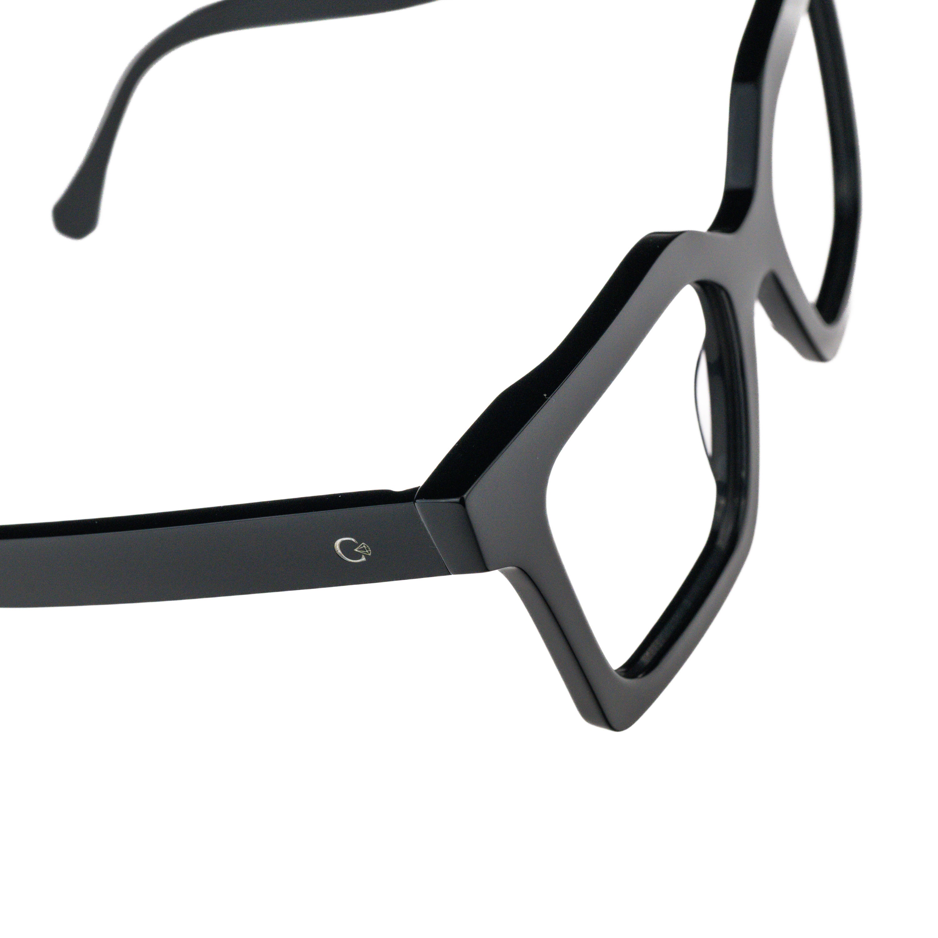CELESTE EYEWEAR -LORELLA (001-BLACK)