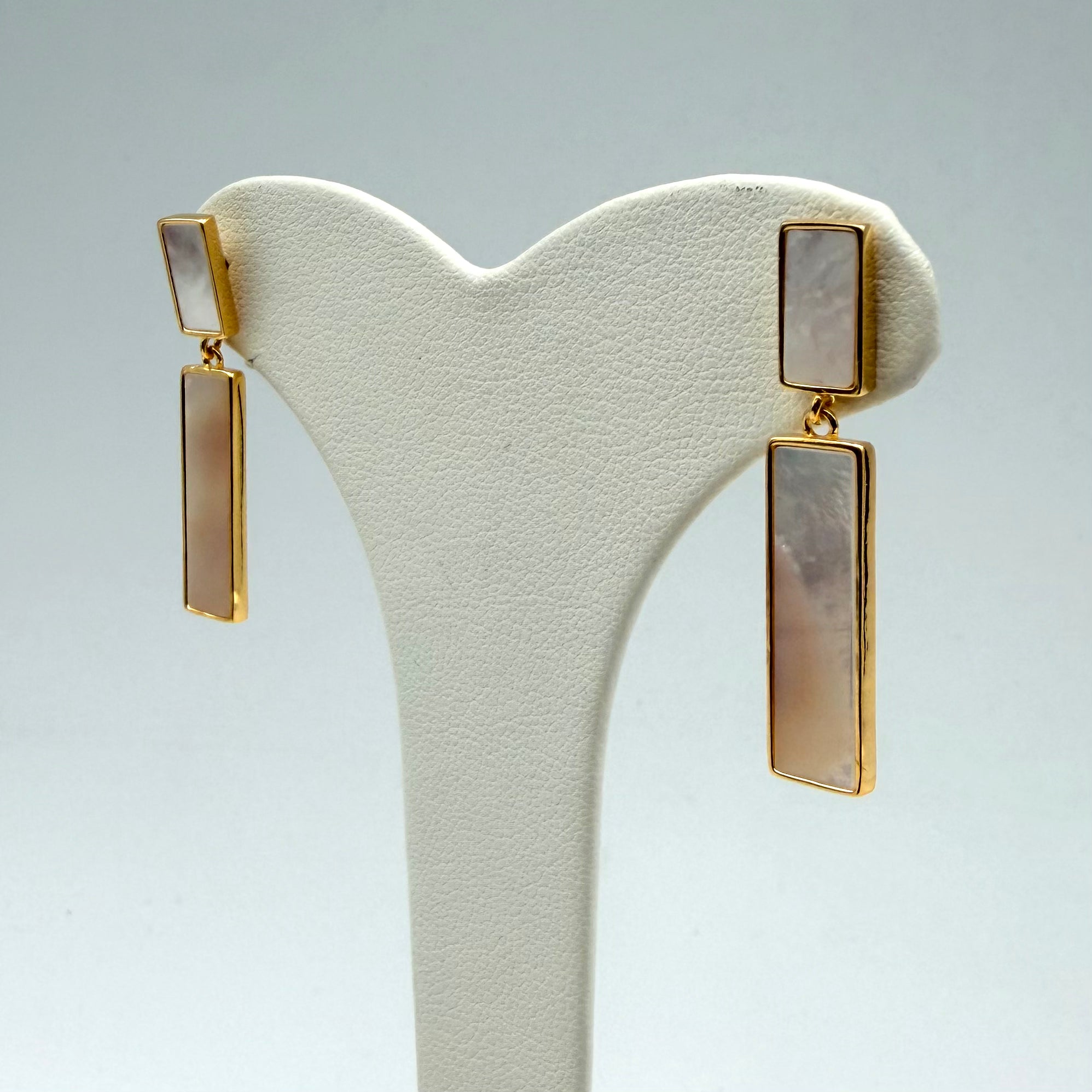 ORECCHINI MADREPERLA 1000HB