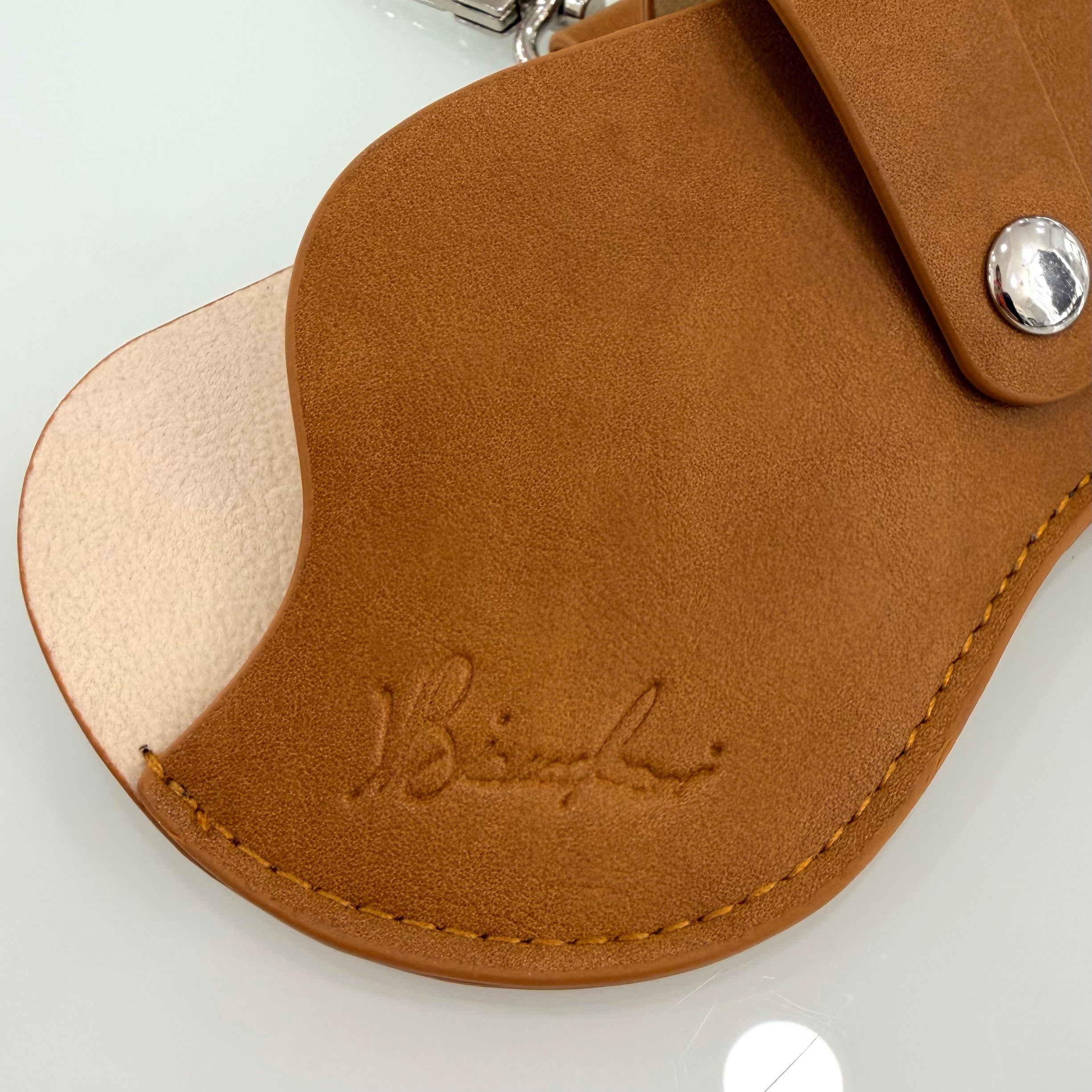 CUSTODIA OCCHIALI CLIP LIGHT BROWN