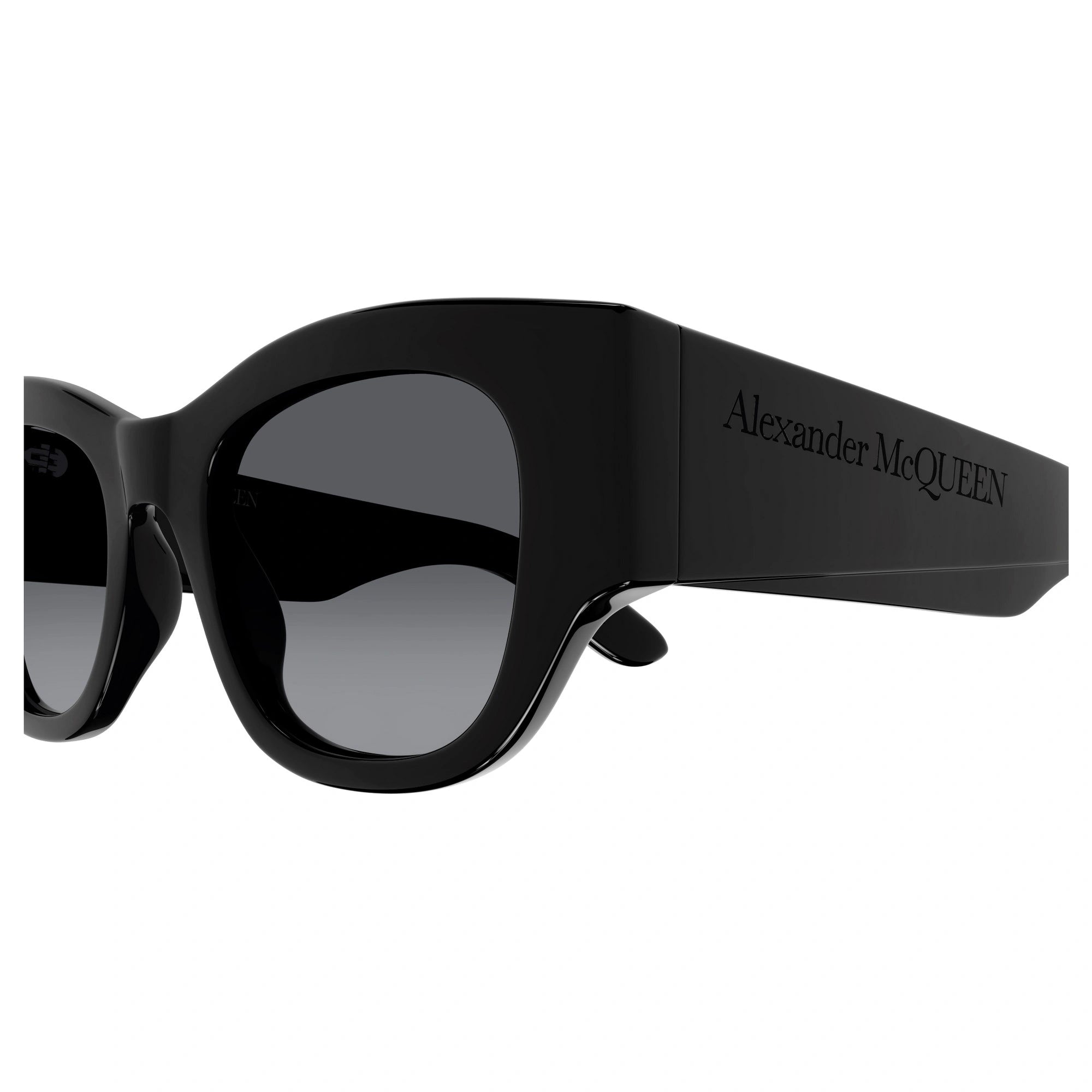 ALEXANDER McQUEEN AM0420S (001-BLACK)